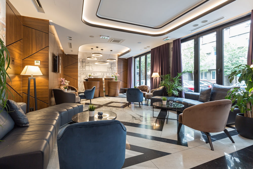 Arredo contract per hotel curiamo il benessere