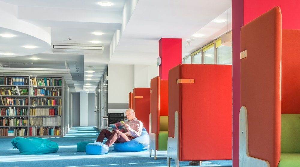 contract per biblioteche e sale studio studiamo illuminazione