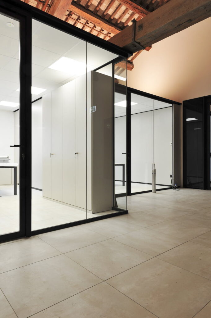 pareti in vetro per uffici